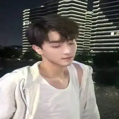 祝睿云
